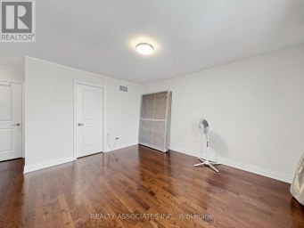 35 GODLIMAN ROAD Brampton (Credit Valley) Ontario photo 41