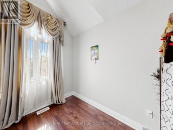 35 GODLIMAN ROAD Brampton (Credit Valley) Ontario photo 45