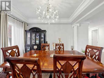 35 GODLIMAN ROAD Brampton (Credit Valley) Ontario photo 8