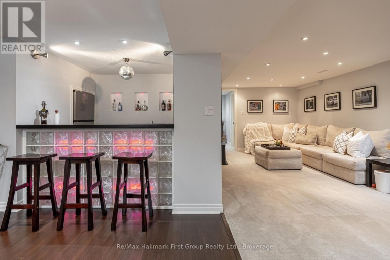 28 RICE DRIVE, Whitby (Pringle Creek), Ontario, L1N7Z1