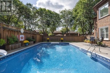 28 RICE DRIVE Whitby (Pringle Creek) Ontario photo 46