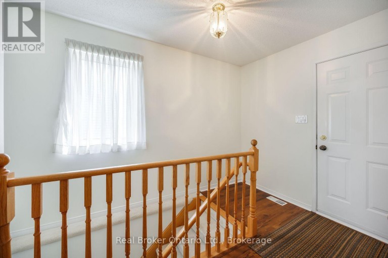 10 NIAGARA TRAIL, Clarington (Newcastle), Ontario, L1B1A2