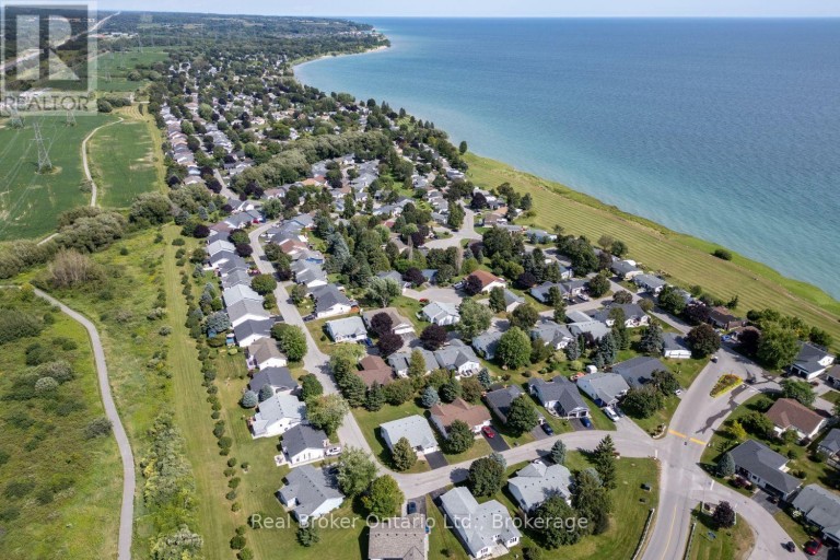 10 NIAGARA TRAIL, Clarington (Newcastle), Ontario, L1B1A2