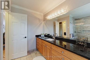 110 LIISA'S LANE Blue Mountains Ontario photo 25