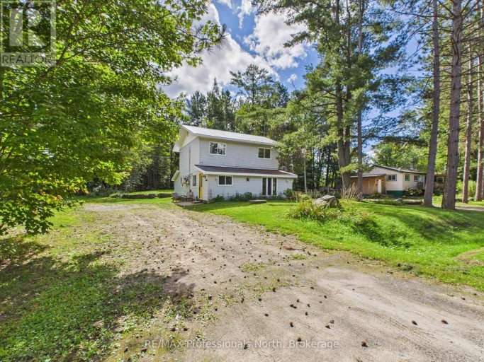 31 HUTCHESON BEACH ROAD E, Huntsville (Chaffey), Ontario, P1H1N4