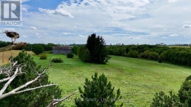 4225 LINE 7 Perth South (Blanshard) Ontario photo 8