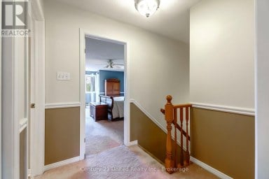 15 - 36 CHAMPLAIN CRESCENT Peterborough (Northcrest Ward 5) Ontario photo 21
