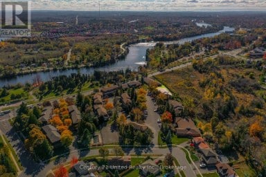 15 - 36 CHAMPLAIN CRESCENT Peterborough (Northcrest Ward 5) Ontario photo 41