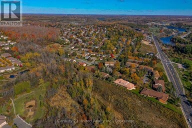 15 - 36 CHAMPLAIN CRESCENT Peterborough (Northcrest Ward 5) Ontario photo 43