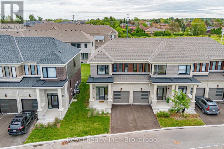 38 HICKEY LANE, Kawartha Lakes (Lindsay), Ontario, K9V1T9