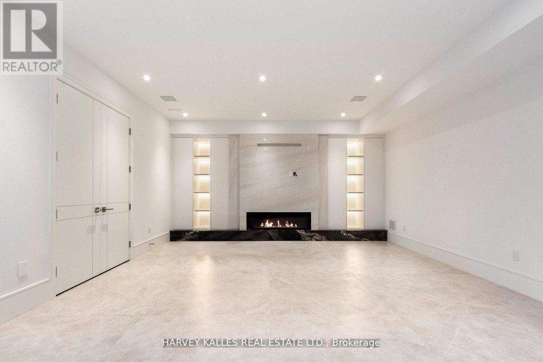 370 GLENGROVE AVENUE W, Toronto (Lawrence Park South), Ontario, M5N1W5