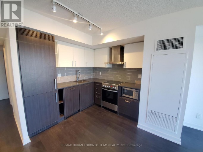 2312 - 125 REDPATH AVENUE, Toronto (Mount Pleasant West), Ontario, M4S0B5