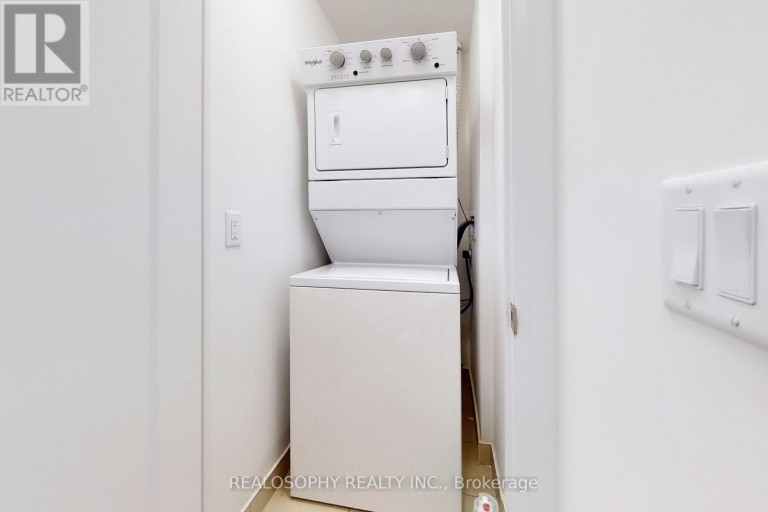 909 - 3220 SHEPPARD AVENUE E, Toronto (Tam O'Shanter-Sullivan), Ontario, M1T0B7