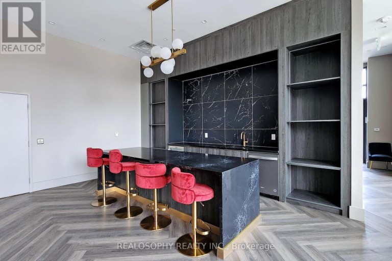 909 - 3220 SHEPPARD AVENUE E, Toronto (Tam O'Shanter-Sullivan), Ontario, M1T0B7