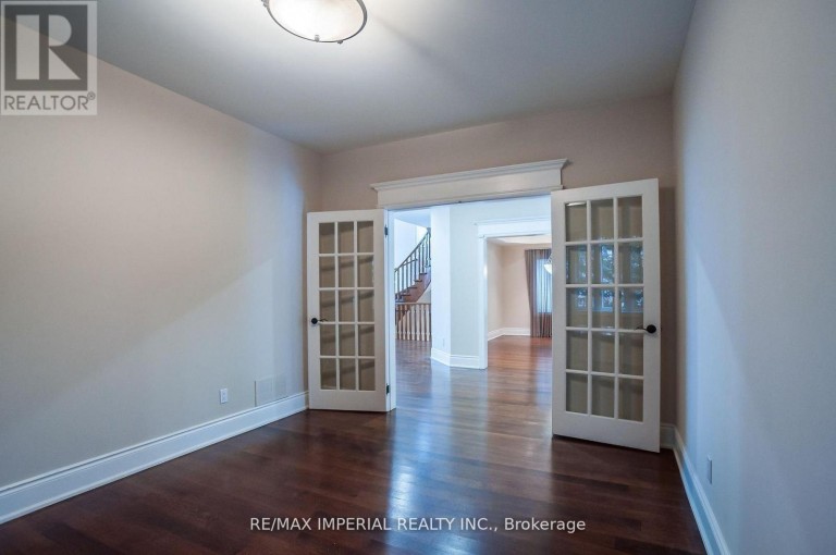 23A MACKAY DRIVE, Richmond Hill (South Richvale), Ontario, L4C6N9