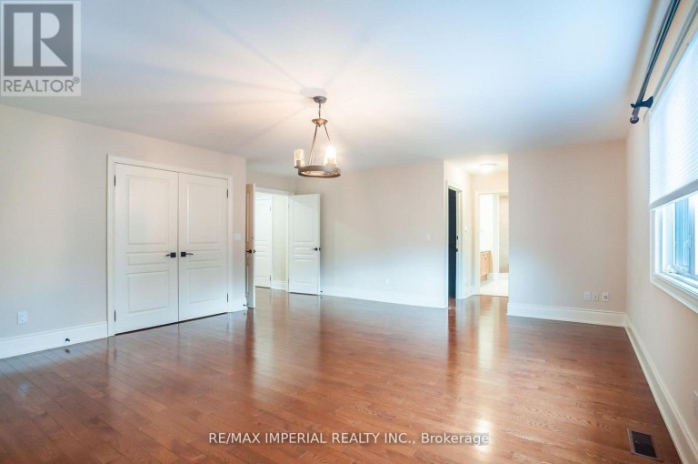 23A MACKAY DRIVE, Richmond Hill (South Richvale), Ontario, L4C6N9