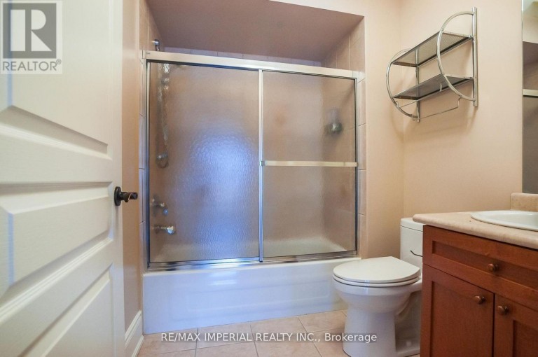 23A MACKAY DRIVE, Richmond Hill (South Richvale), Ontario, L4C6N9