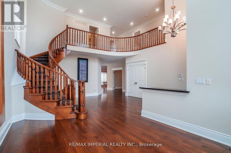 23A MACKAY DRIVE, Richmond Hill (South Richvale), Ontario, L4C6N9