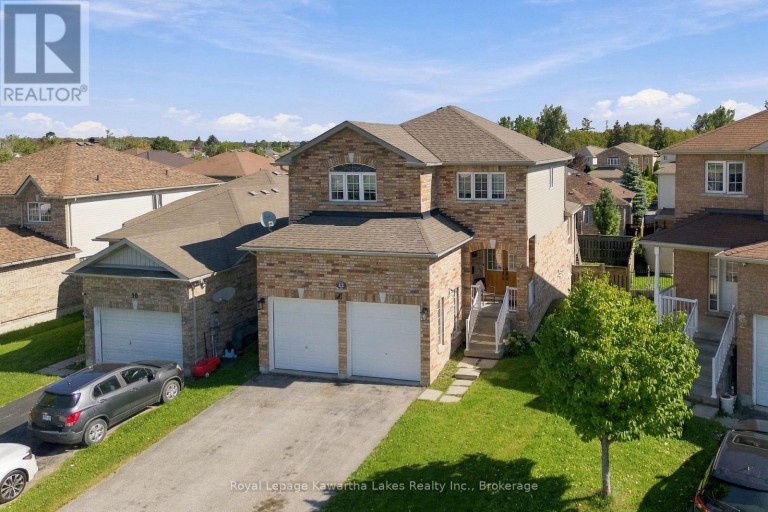 12 LUCAS CRESCENT, Kawartha Lakes (Lindsay), Ontario, K9V0C5