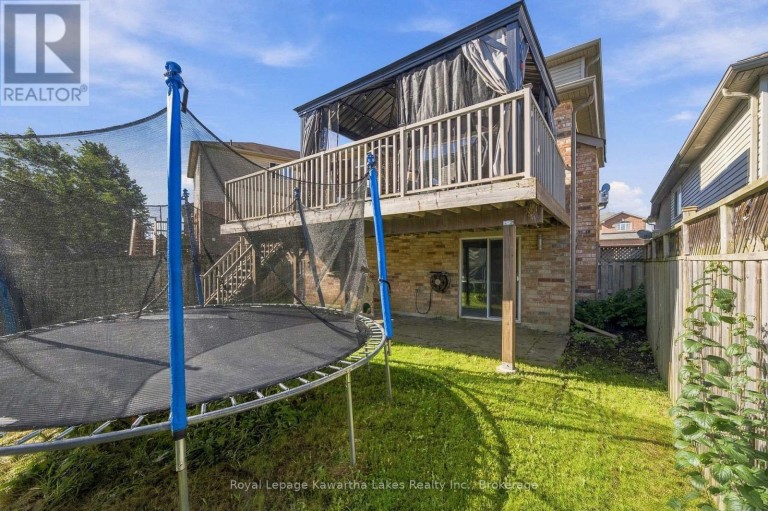 12 LUCAS CRESCENT, Kawartha Lakes (Lindsay), Ontario, K9V0C5