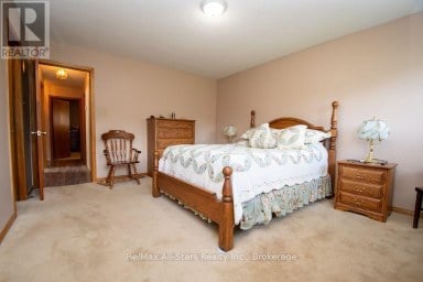 1921 MAPLERIDGE DRIVE Peterborough (Monaghan Ward 2) Ontario photo 15