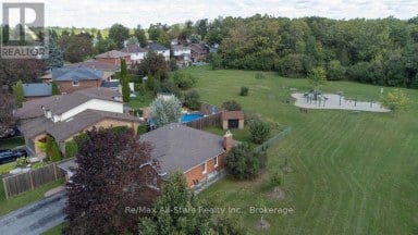 1921 MAPLERIDGE DRIVE Peterborough (Monaghan Ward 2) Ontario photo 35