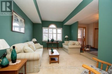 1921 MAPLERIDGE DRIVE Peterborough (Monaghan Ward 2) Ontario photo 5