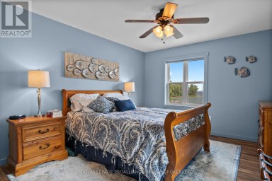199 & 213 LEONE'S COVE LANE, Frontenac Islands (Wolfe Island) Ontario
