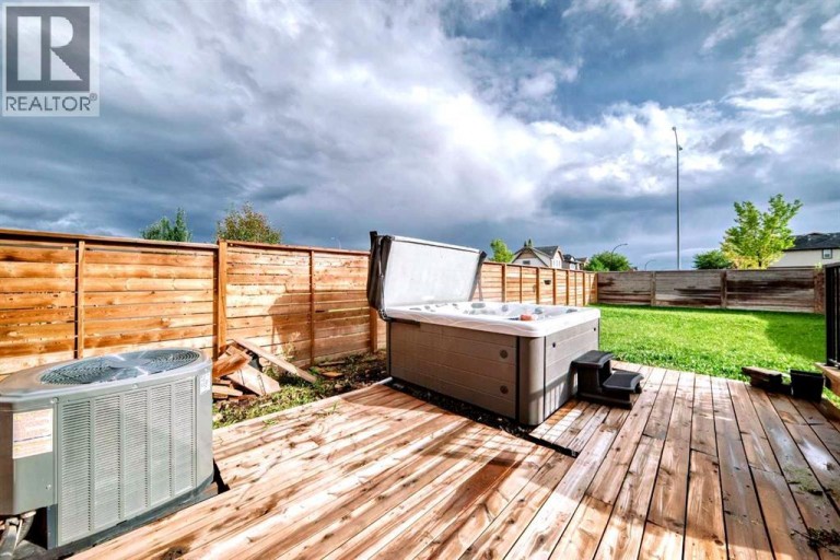 313 Walgrove Terrace SE, Calgary, Alberta, T2X4E8
