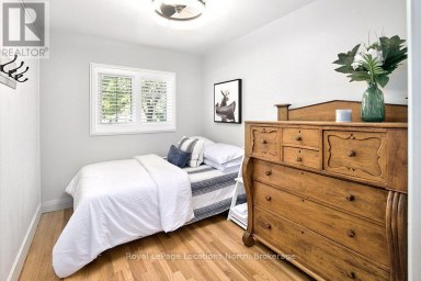 32 NAPIER STREET E Blue Mountains Ontario photo 12