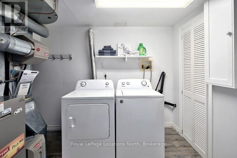 32 NAPIER STREET E, Blue Mountains, Ontario, N0H2P0