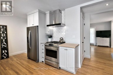32 NAPIER STREET E Blue Mountains Ontario photo 6