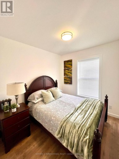 22 ST. PAUL STREET, Collingwood, Ontario, L9Y3N9