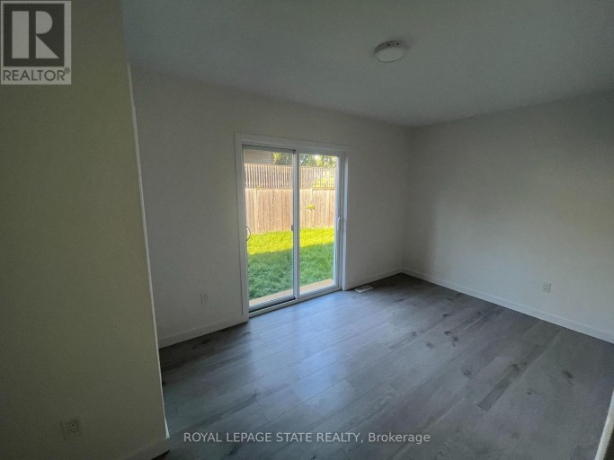 6316 MONTROSE ROAD, Niagara Falls (West Wood), Ontario, L2H1L6