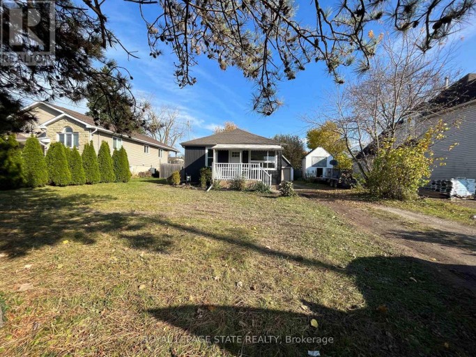 6316 MONTROSE ROAD, Niagara Falls (West Wood), Ontario, L2H1L6