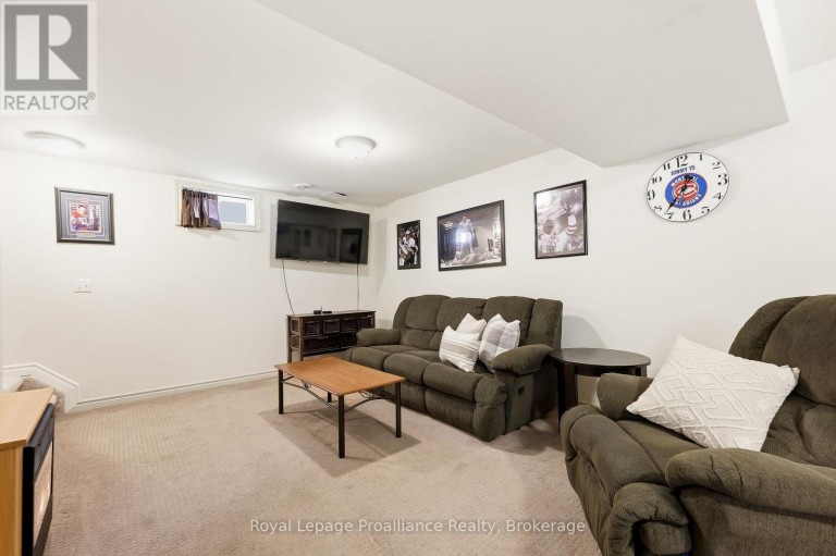 23 EMPIRE BOULEVARD, Brighton, Ontario, K0K1H0