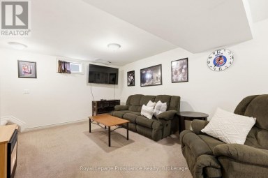 23 EMPIRE BOULEVARD Brighton Ontario photo 34