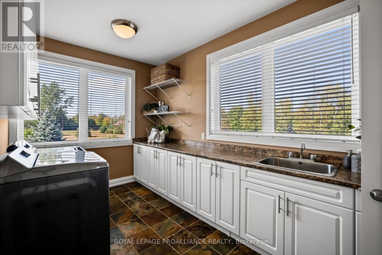263 LAKESHORE ROAD, Brighton, Ontario, K0K1H0