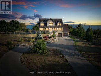 263 LAKESHORE ROAD Brighton Ontario photo 3