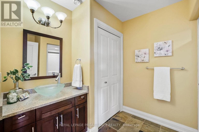 263 LAKESHORE ROAD, Brighton, Ontario, K0K1H0