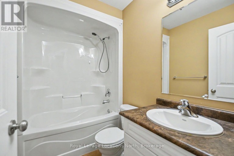38 SILVER GLEN BOULEVARD, Collingwood, Ontario, L9Y0G9