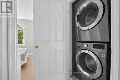 1755 DANFORTH AVENUE Toronto (Woodbine Corridor) Ontario photo 35