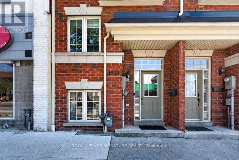 1755 DANFORTH AVENUE, Toronto (Woodbine Corridor), Ontario, M4C1J1