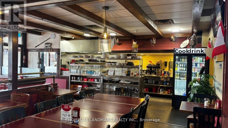 2574 BIRCHMOUNT ROAD, Toronto (Tam O'Shanter-Sullivan), Ontario, M1T2M5