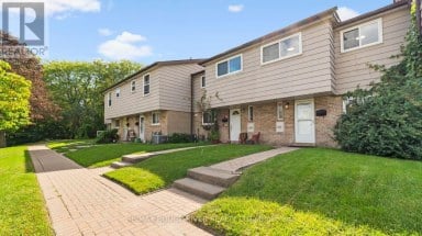 99 - 925 BAYLY STREET Pickering (West Shore) Ontario photo 2