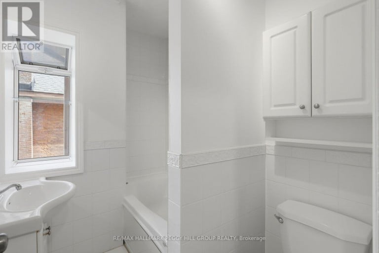 404 MANLY STREET, Midland, Ontario, L4R3E3