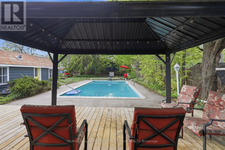 404 MANLY STREET, Midland, Ontario, L4R3E3