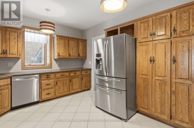 404 MANLY STREET Midland Ontario photo 4