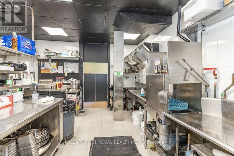 1 - 1444 DUPONT STREET, Toronto (Dovercourt-Wallace Emerson-Junction), Ontario, M6P4H3