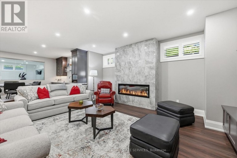534 ANN AVENUE, Burlington (LaSalle), Ontario, L7T2S6